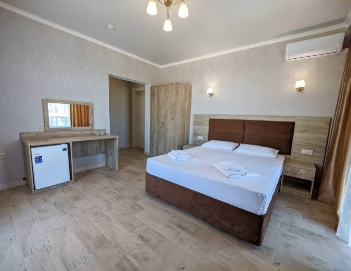 Номер комфорт улучшенный с 1 двуспальной кроватью - Отель ASunrise Hotel / АСанрайз Алахадзы